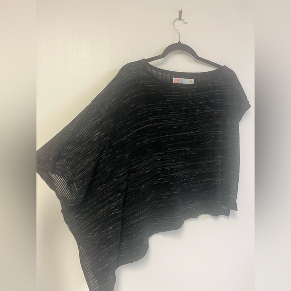 Free People Beach Top asymmetrical cover up ribbed stripped charcoal gray size S - Picture 3 of 7